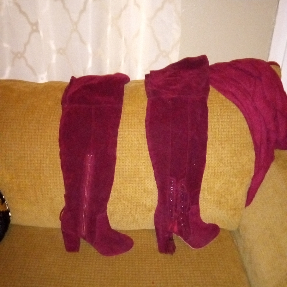 Womens over the knee stacked heel boots in size 6